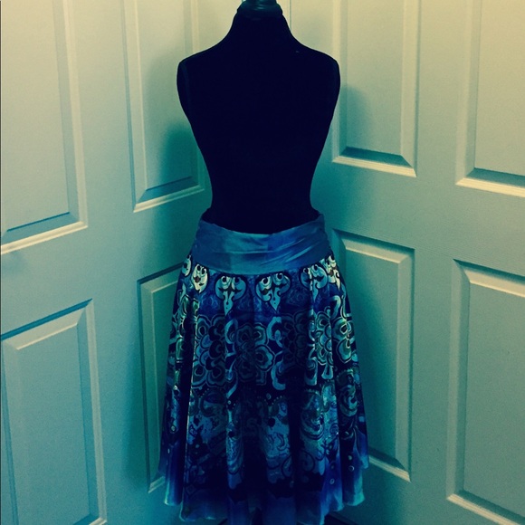 Star City Skirt Juniors Size 9 - Picture 2 of 5